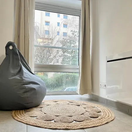 Danbury Apartman