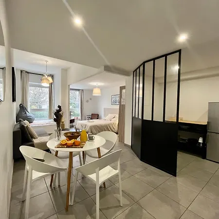 Apartment Danbury Lyon
