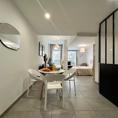 Apartment Danbury
