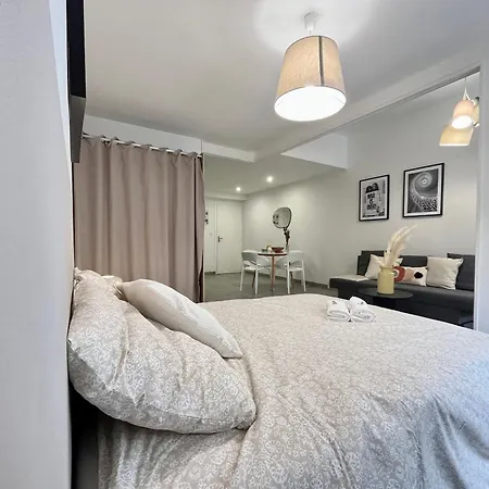 Apartment Danbury Lyon